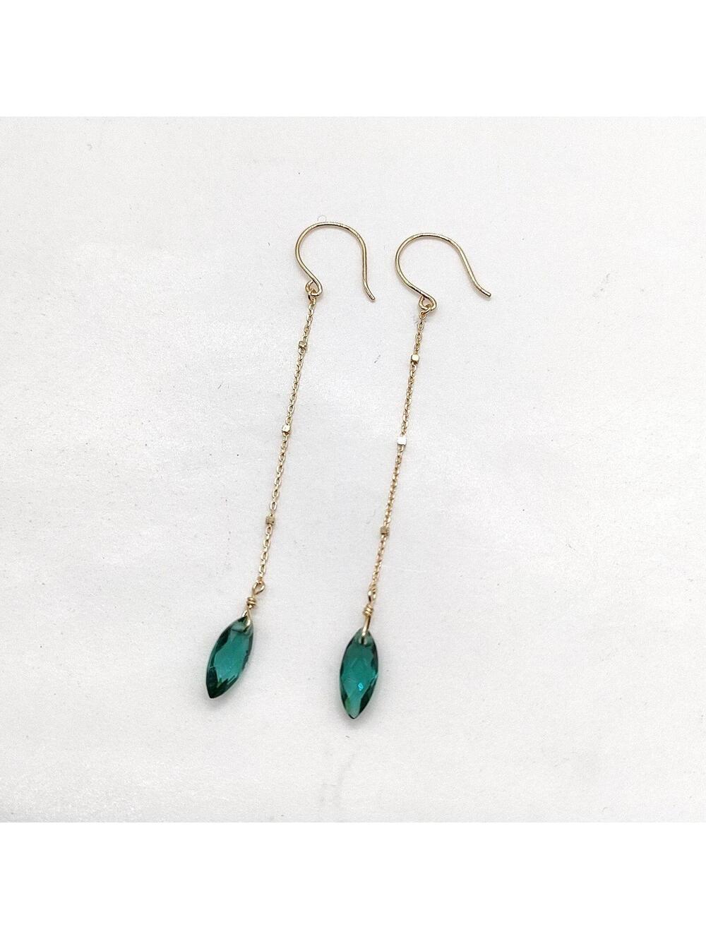 Jewelry Pierced Earring Gold Yellow Gold Greens 2344454